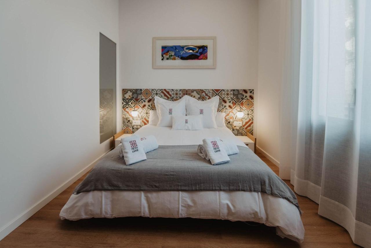 Petit Luxe Volta Panzió Terrassa Kültér fotó