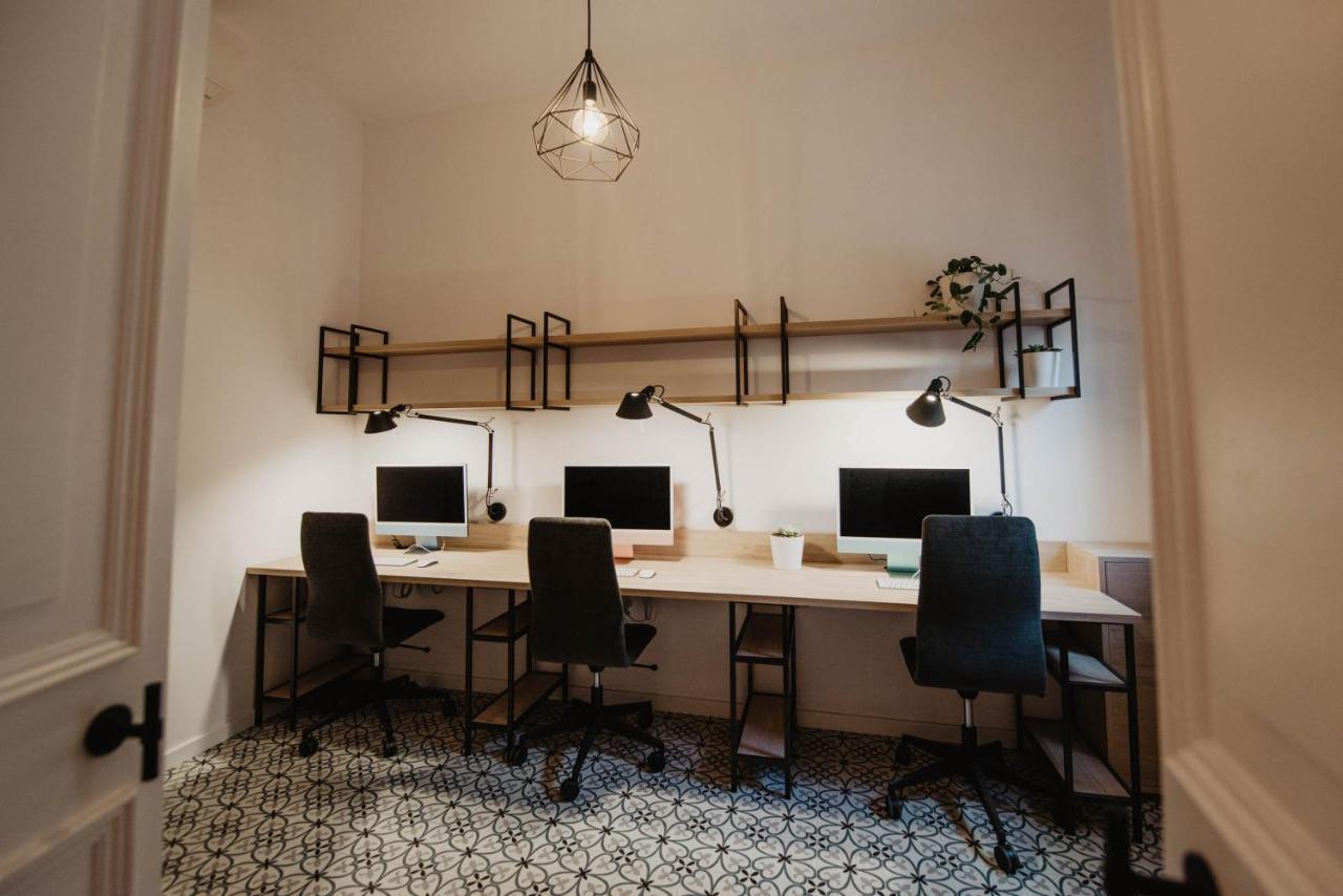 Petit Luxe Volta Panzió Terrassa Kültér fotó